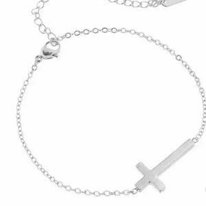 Side Cross chain bracelet